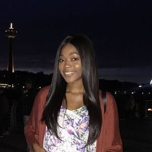 Meet your Posher, Alicia